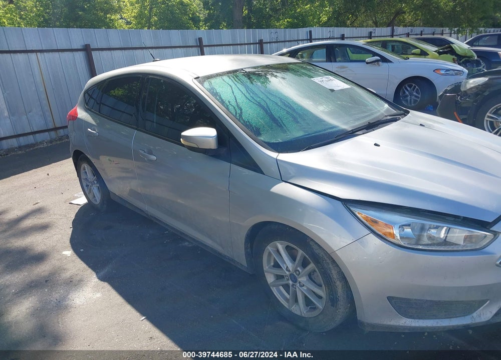 2017 FORD FOCUS SE VIN: 1FADP3K2XHL205533