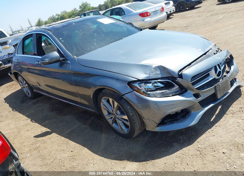 2017 MERCEDES-BENZ C 300 VIN: 55SWF4JB1HU221649