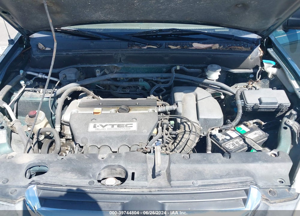 2004 HONDA CR-V LX VIN: JHLRD68434C001821
