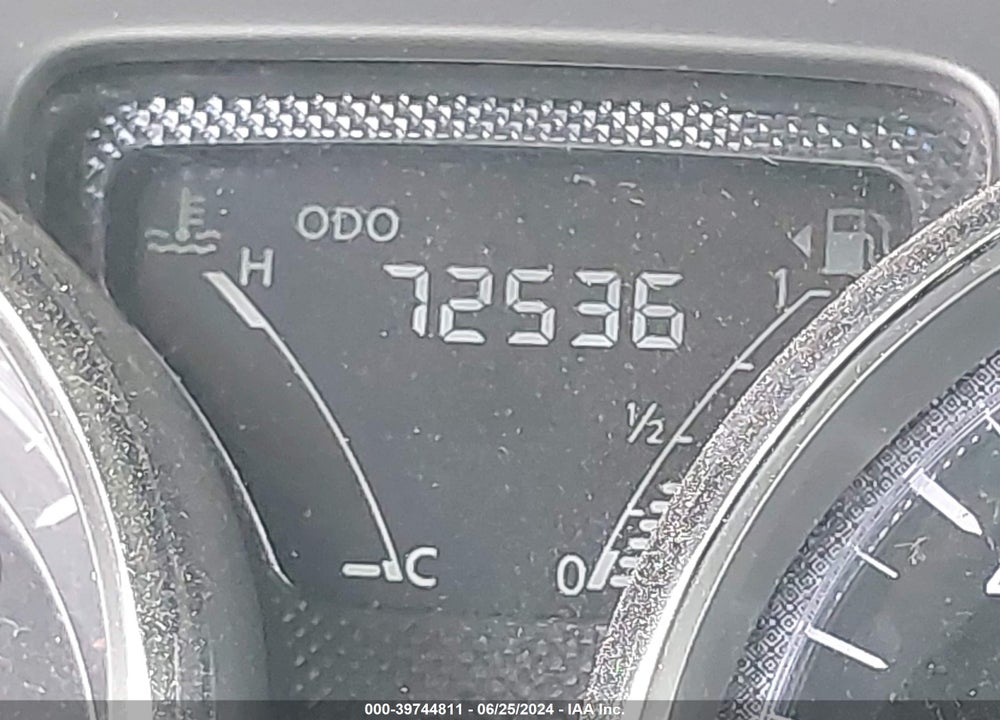 2019 NISSAN VERSA 1.6 SV VIN: 3N1CN7AP2KL861823