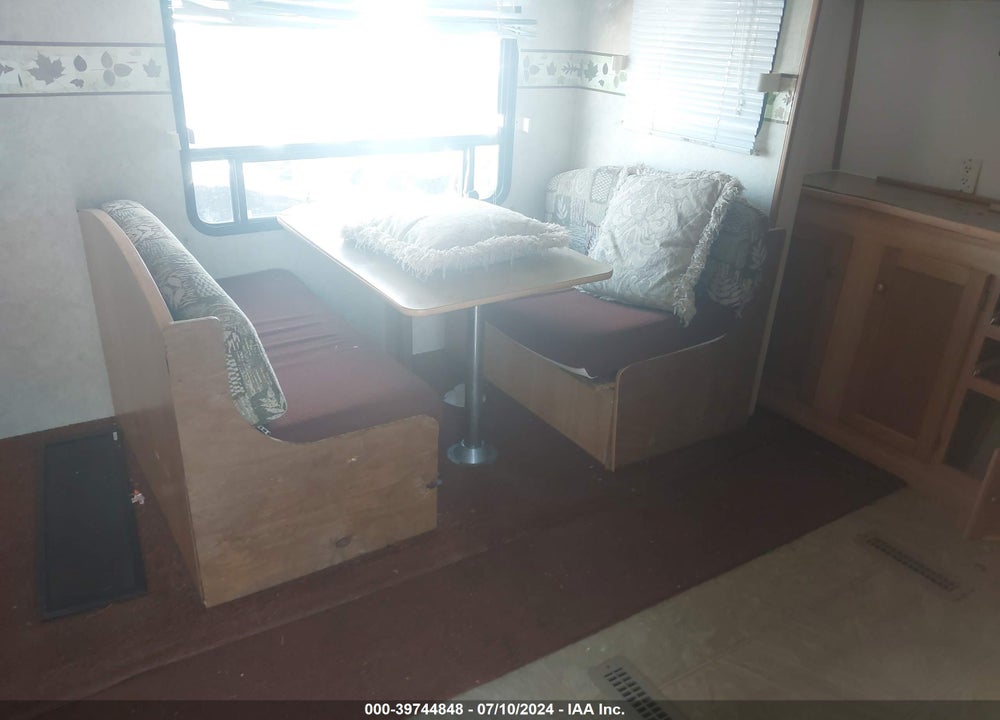 2006 SUNNY BROOK SUNSET CREEK M-270BH VIN: 4UBAS0N2261B72149