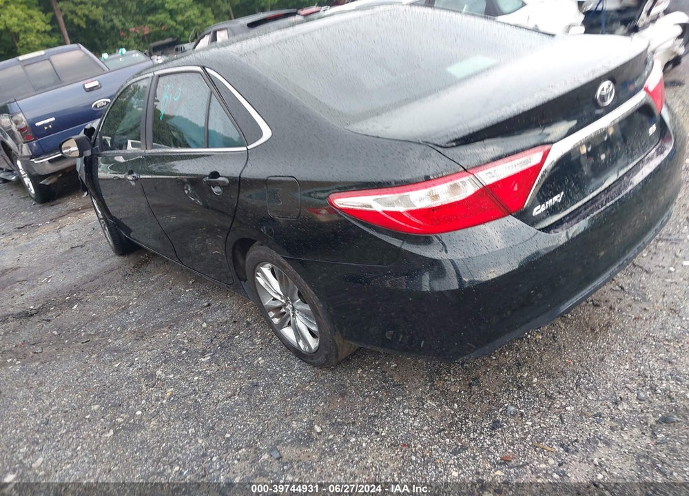 2017 TOYOTA CAMRY SE VIN: 4T1BF1FK2HU390444