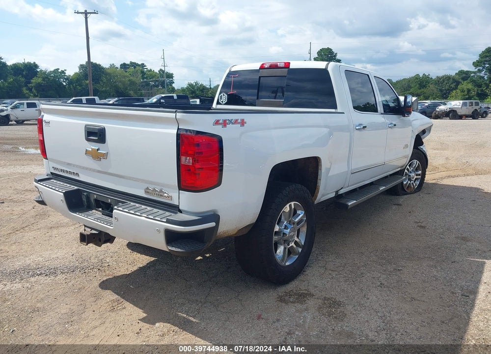 2016 CHEVROLET SILVERADO 2500HD HIGH COUNTRY VIN: 1GC1KXE88GF177117