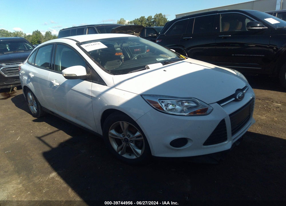 2014 FORD FOCUS SE VIN: 1FADP3F2XEL108533
