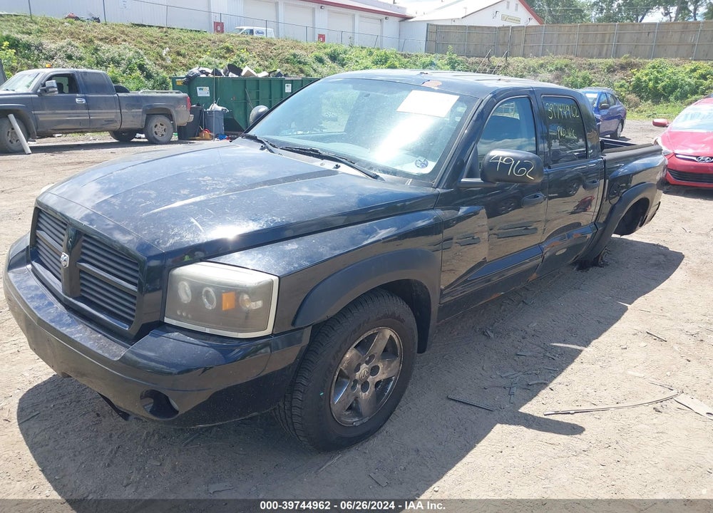 2005 DODGE DAKOTA SLT VIN: 1D7HW48NX5S155472