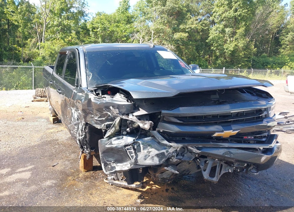 2017 CHEVROLET SILVERADO VIN: 3GCUKREC6HG326105