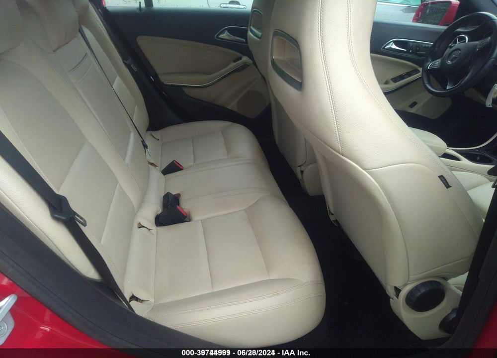 2016 MERCEDES-BENZ CLA 250 VIN: WDDSJ4EB4GN332856