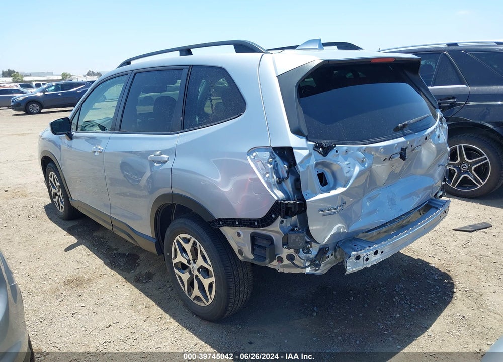 2021 SUBARU FORESTER PREMIUM VIN: JF2SKAJC3MH420300