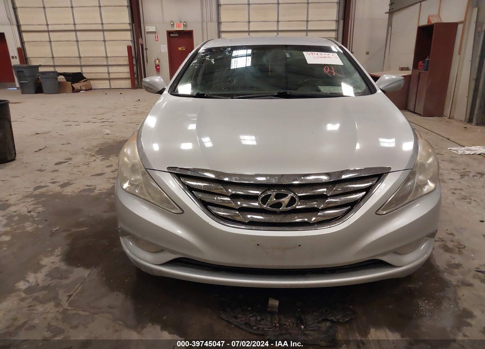 2011 HYUNDAI SONATA SE VIN: 5NPEC4AC6BH153839
