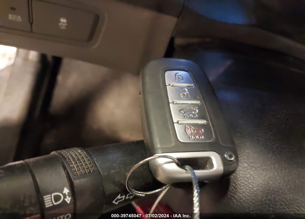2011 HYUNDAI SONATA SE VIN: 5NPEC4AC6BH153839