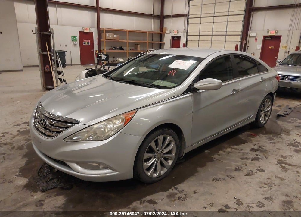 2011 HYUNDAI SONATA SE VIN: 5NPEC4AC6BH153839
