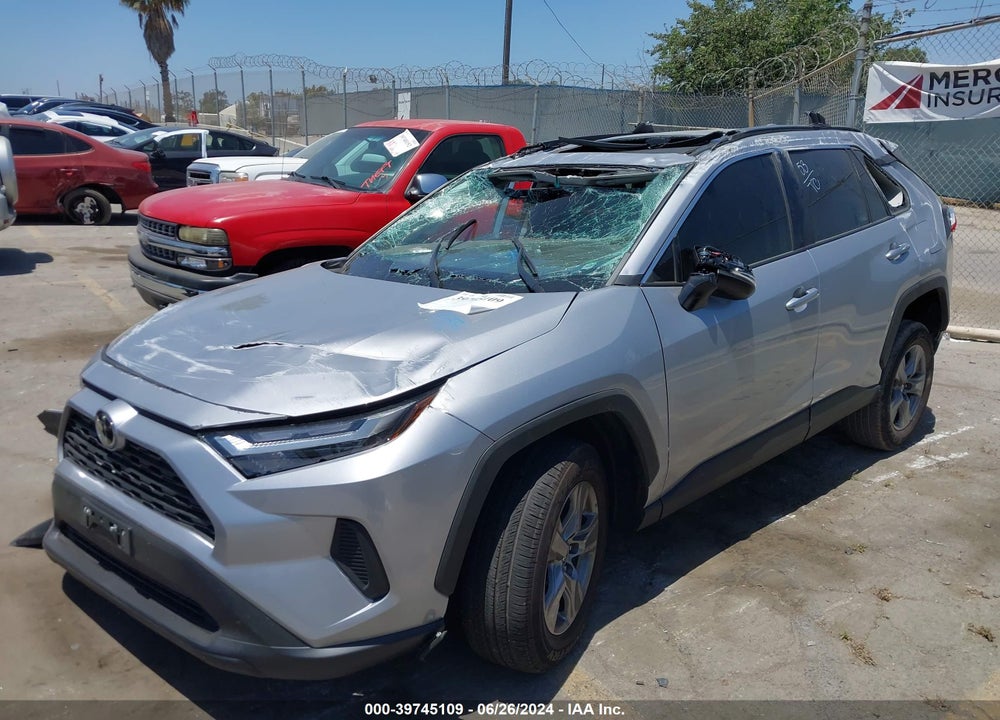 2024 TOYOTA RAV4 XLE VIN: 2T3W1RFV5RC264310