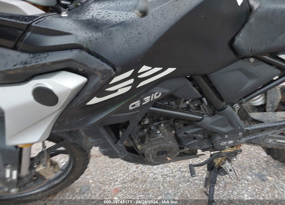 2023 BMW G310 GS VIN: WB30G3308PRA55687