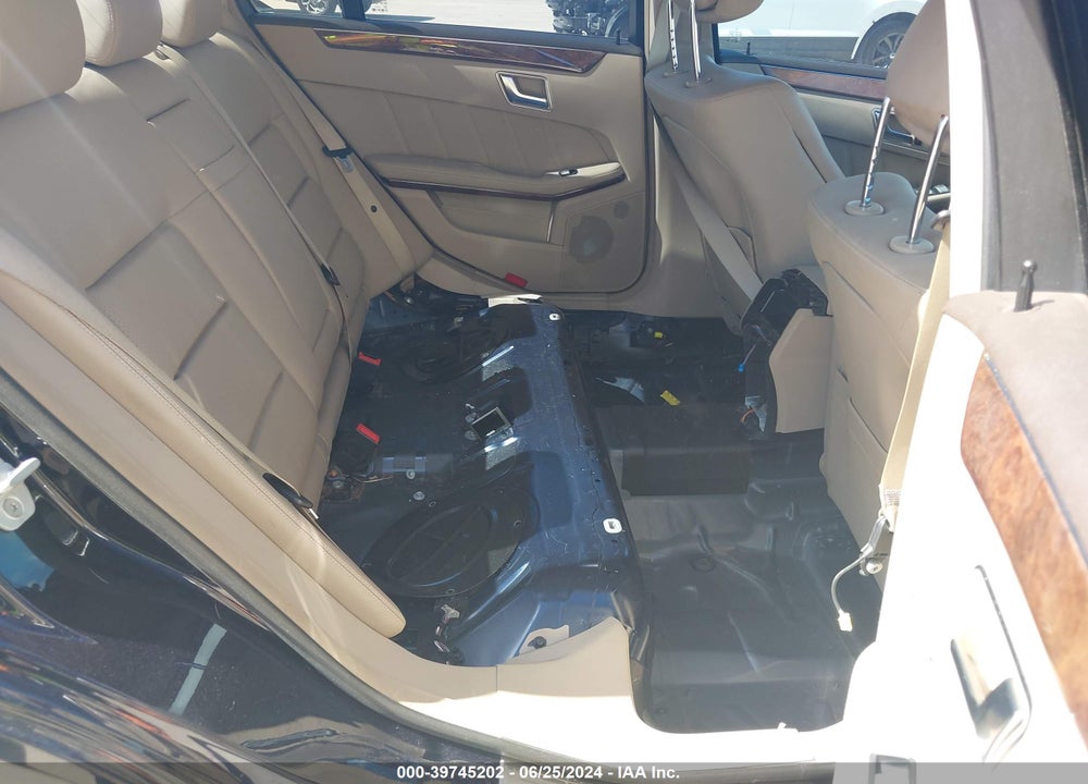 2012 MERCEDES-BENZ E 350 VIN: WDDHF5KB3CA641127