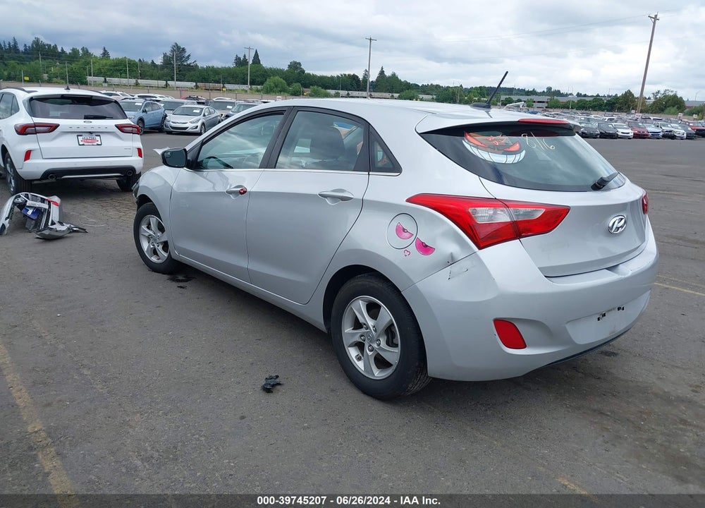 2017 HYUNDAI ELANTRA GT VIN: KMHD35LH8HU365551