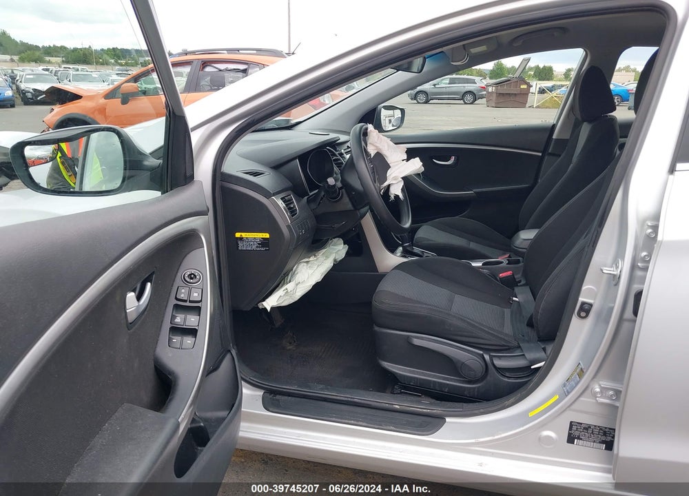 2017 HYUNDAI ELANTRA GT VIN: KMHD35LH8HU365551