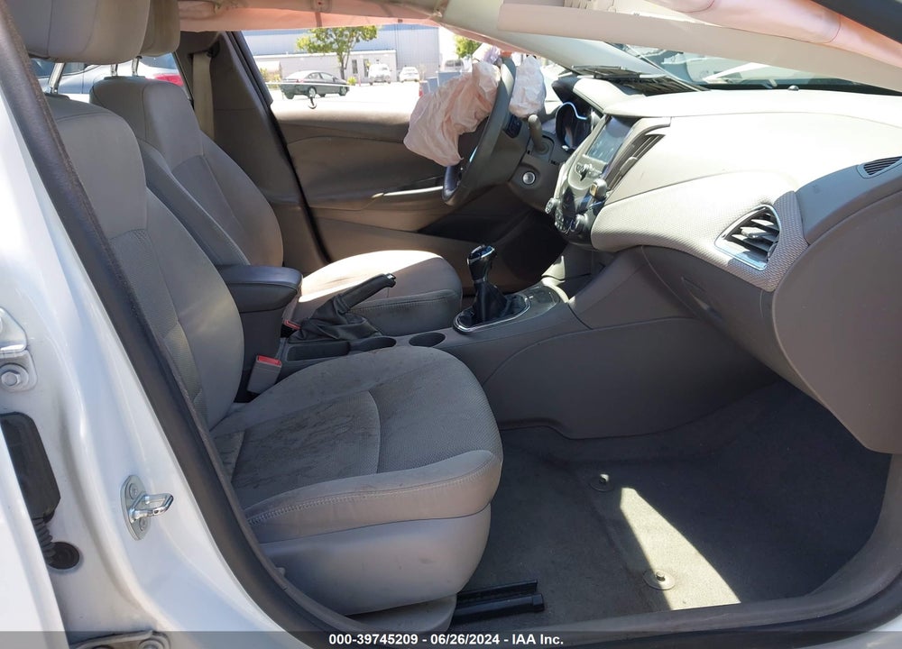 2016 CHEVROLET CRUZE LT MANUAL VIN: 1G1BD5SM1G7274828