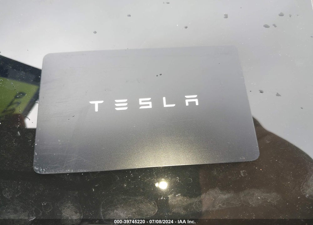 2021 TESLA MODEL 3 STANDARD RANGE PLUS REAR-WHEEL DRIVE VIN: 5YJ3E1EAXMF084924