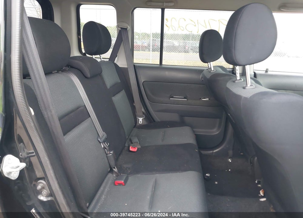 2006 SCION XB VIN: JTLKT324564109688