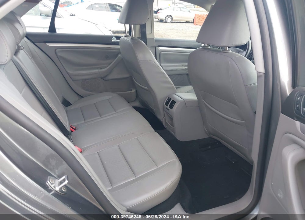 2009 VOLKSWAGEN JETTA SE VIN: 3VWRM71K99M176279