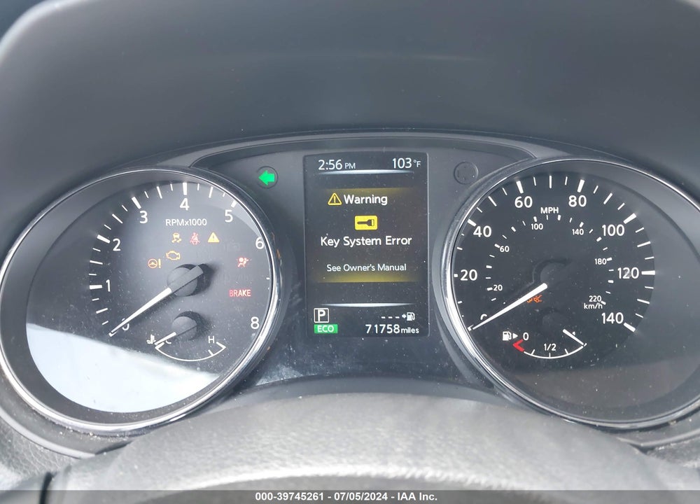 2017 NISSAN ROGUE VIN: 5N1AT2MT1HC871703