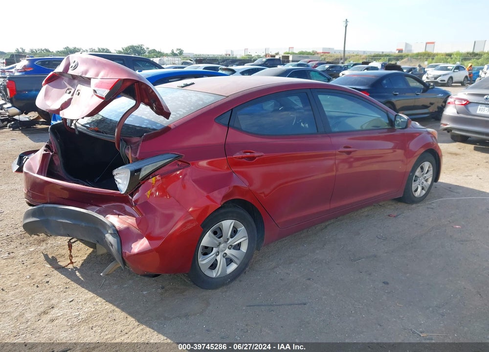 2016 HYUNDAI ELANTRA SE VIN: 5NPDH4AE7GH780877