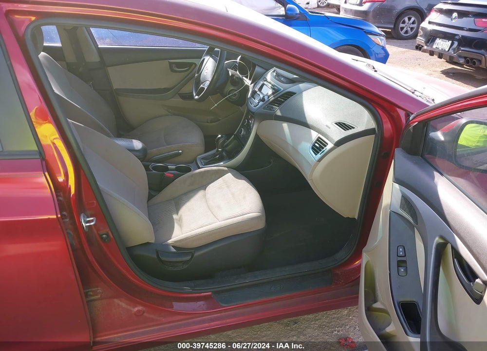 2016 HYUNDAI ELANTRA SE VIN: 5NPDH4AE7GH780877