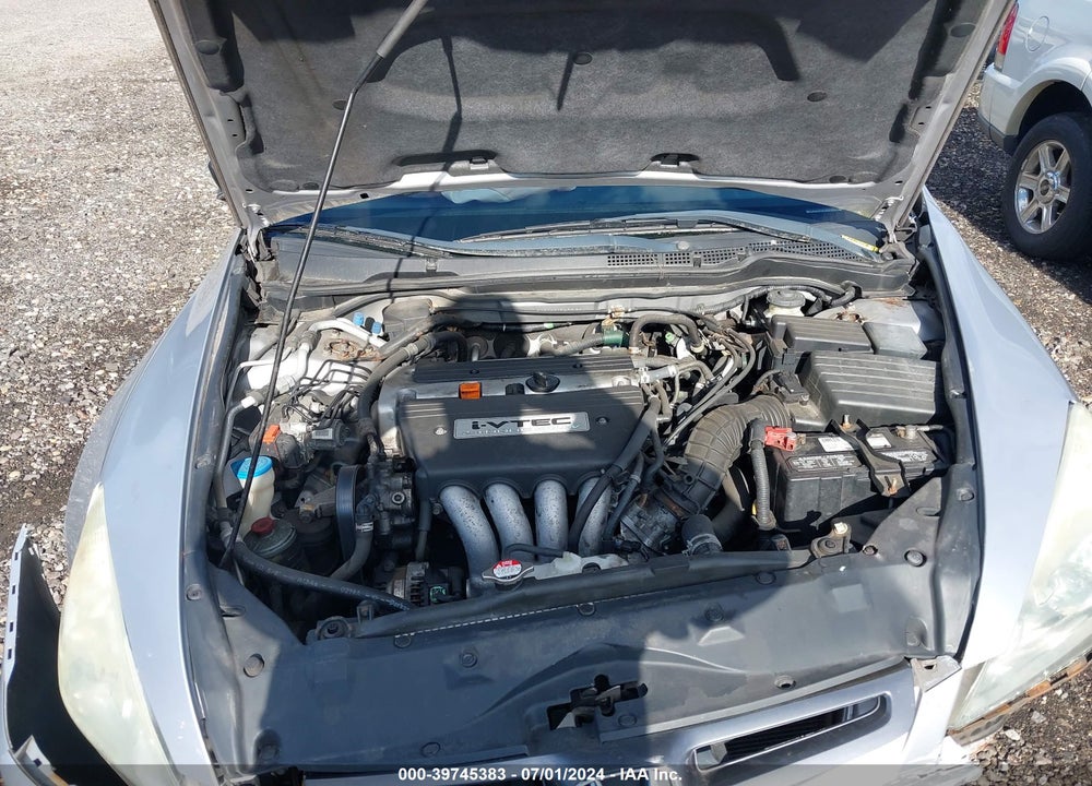 2004 HONDA ACCORD 2.4 EX VIN: 1HGCM56744A087762