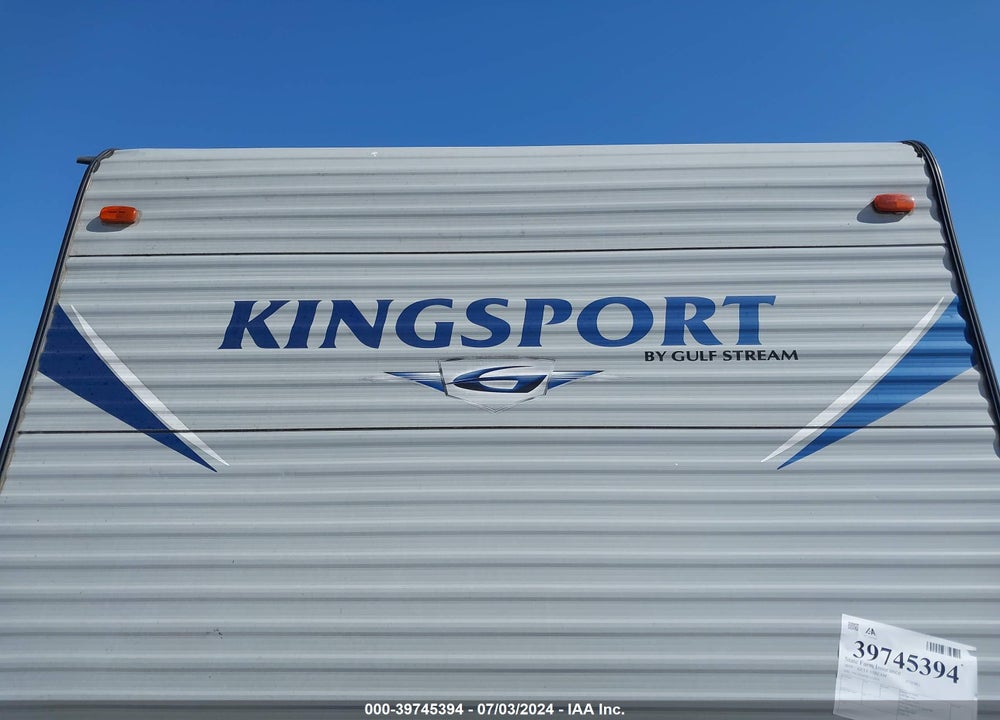 2019 KING 275FBG VIN: 1NL1G3025K1131676