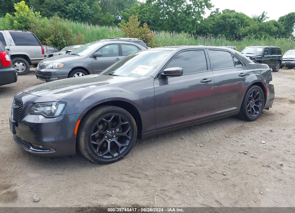 2019 CHRYSLER 300 VIN: 2C3CCABG6KH515169