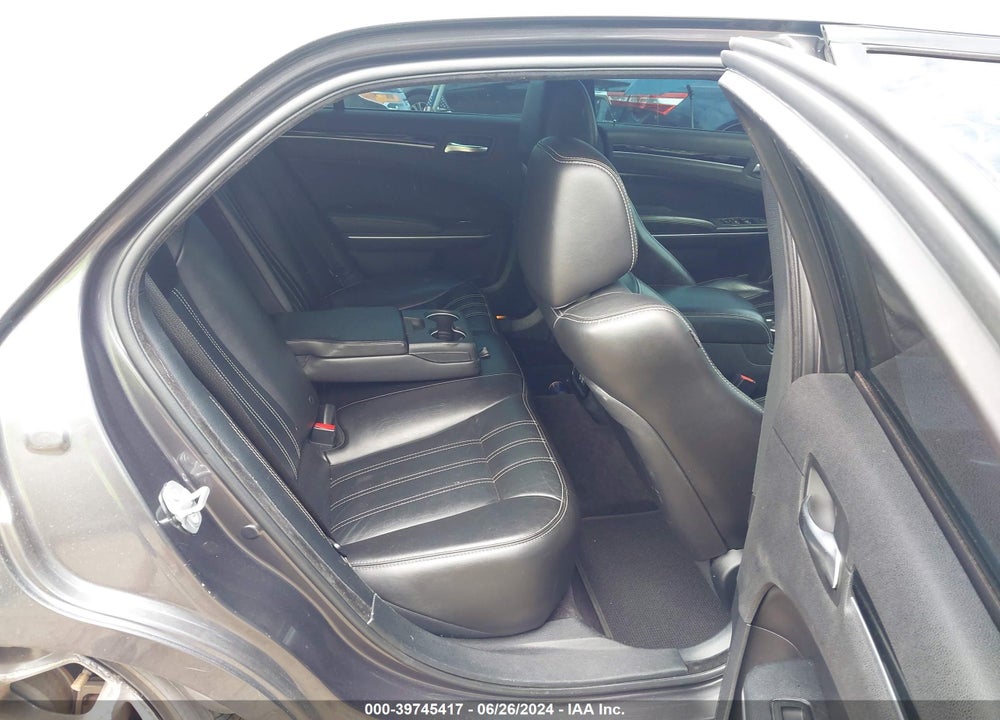 2019 CHRYSLER 300 VIN: 2C3CCABG6KH515169