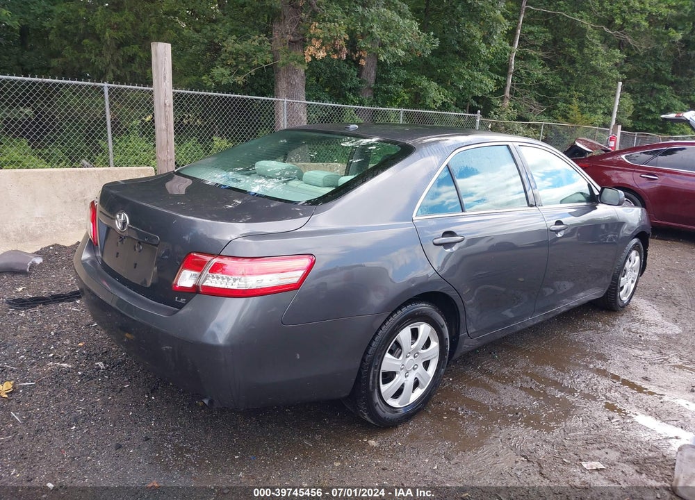 2011 TOYOTA CAMRY LE VIN: 4T1BF3EK8BU125578