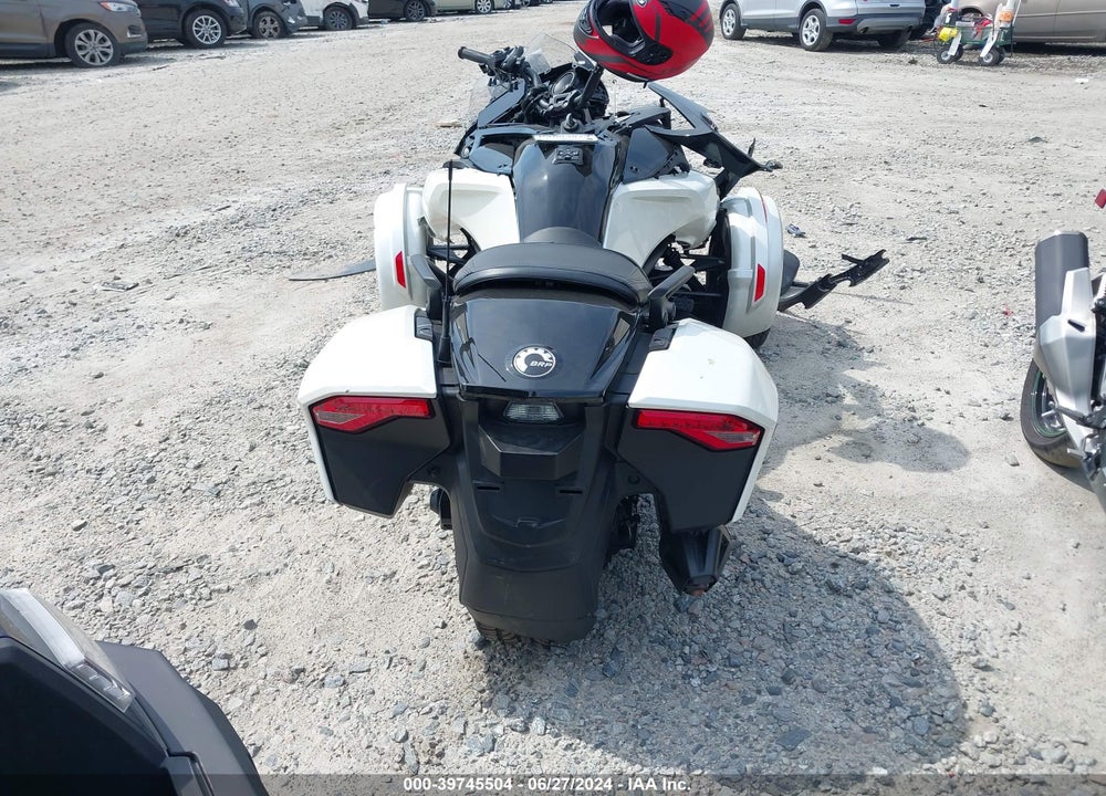 2023 CAN-AM SPYDER ROADSTER F3-T/F3 LIMITED VIN: 2BXREDD25PV000191