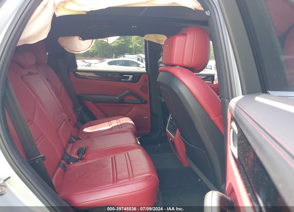 2019 PORSCHE CAYENNE VIN: WP1AA2AY4KDA09442