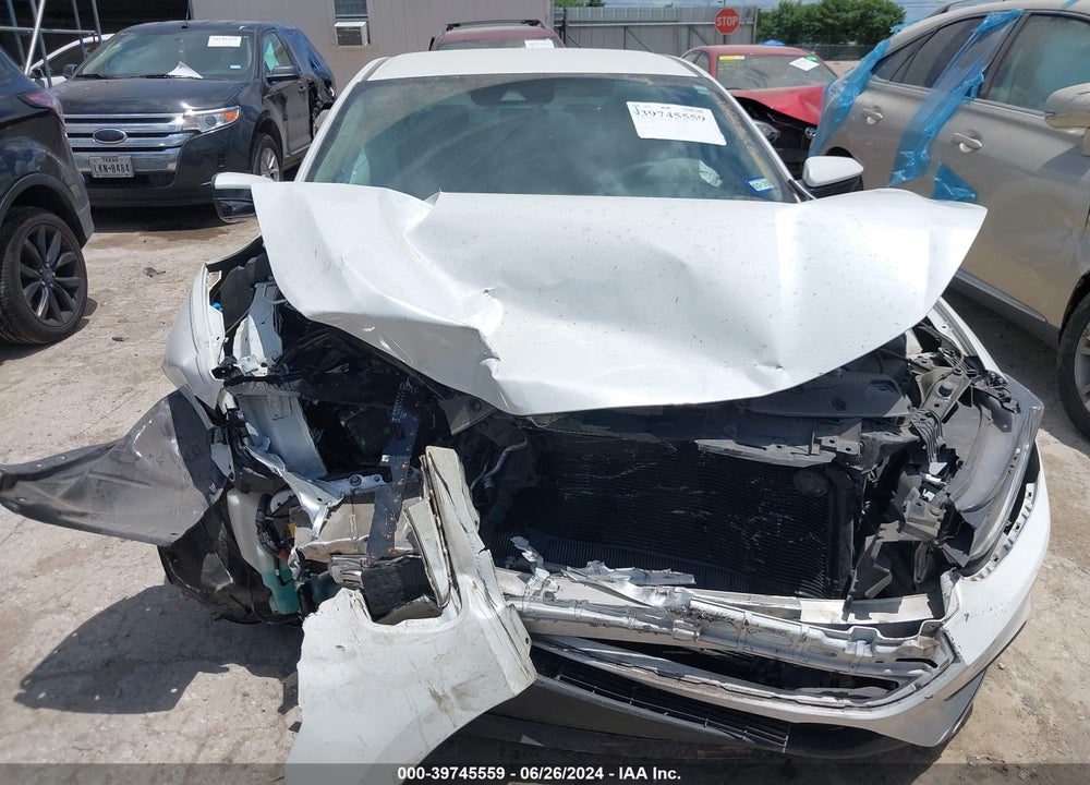 2020 HONDA INSIGHT EX VIN: 19XZE4F57LE008904
