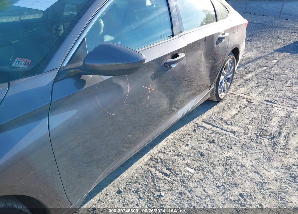 2018 HONDA ACCORD LX VIN: 1HGCV1F17JA017606
