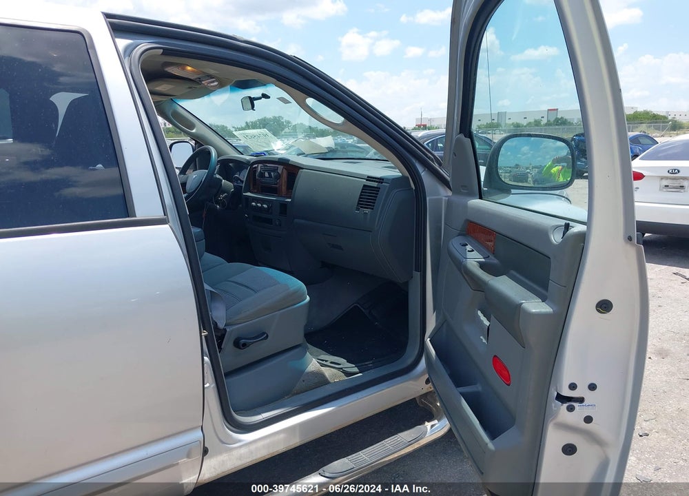 2006 DODGE RAM 1500 SLT VIN: 1D7HA18N86S625142