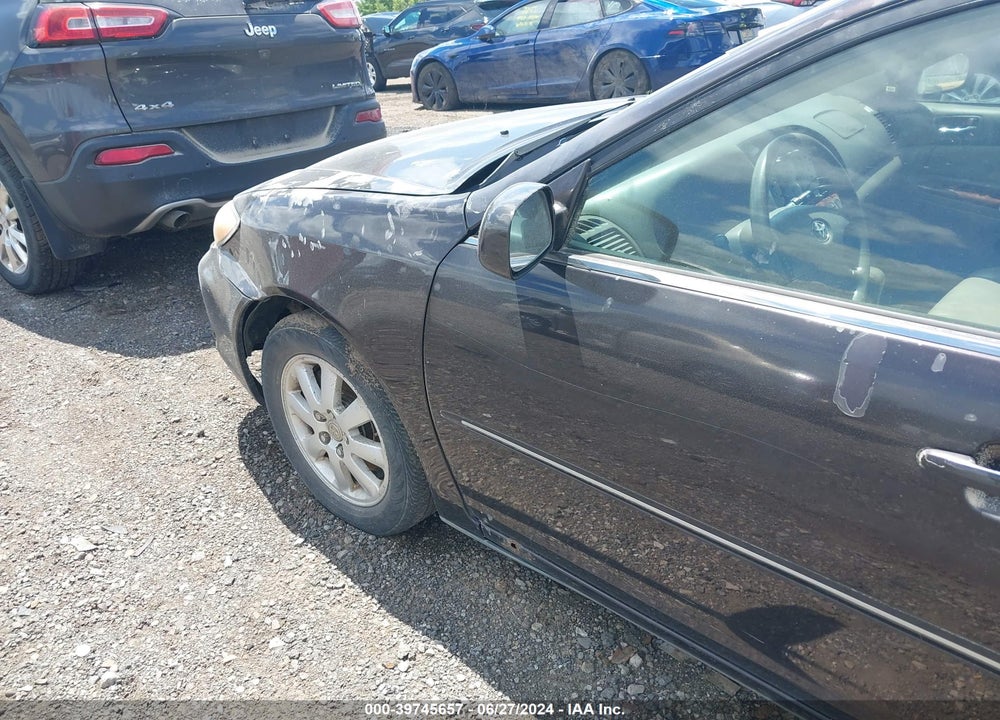 2002 TOYOTA CAMRY XLE V6 VIN: JTDBF30K620017852