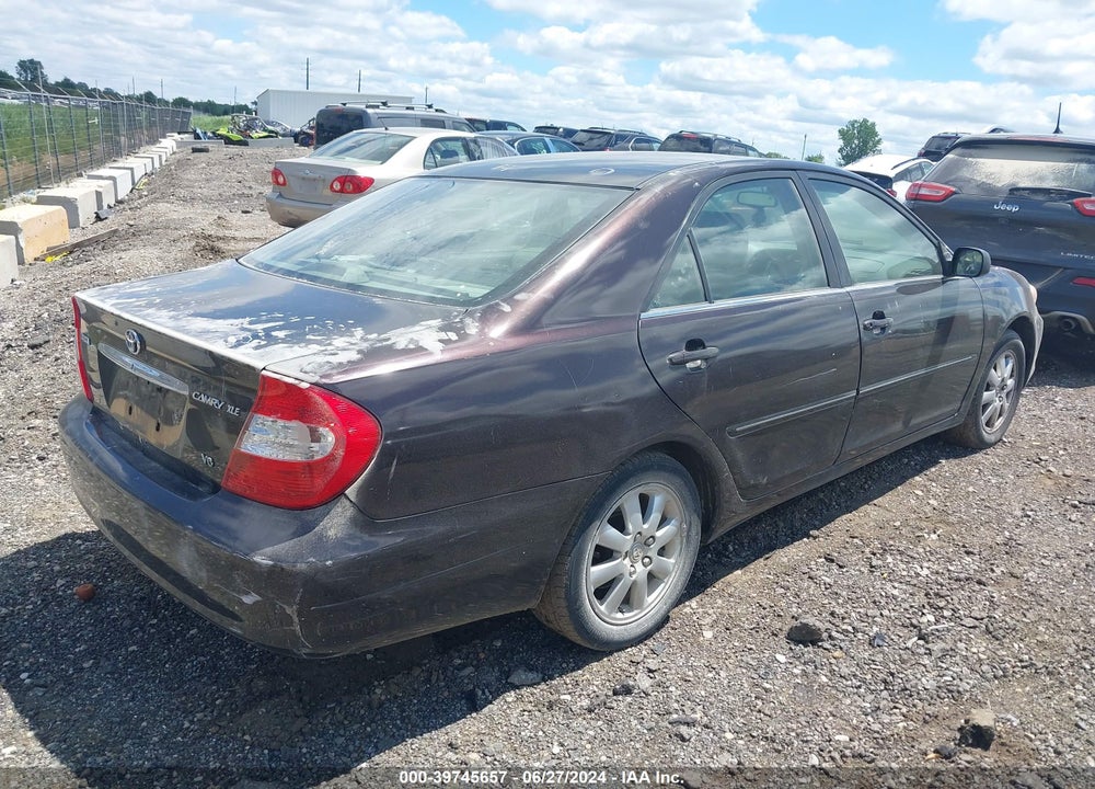 2002 TOYOTA CAMRY XLE V6 VIN: JTDBF30K620017852