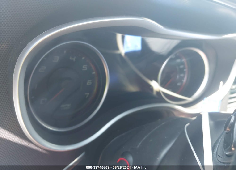 2018 DODGE CHARGER R/T RWD VIN: 2C3CDXCT1JH188660
