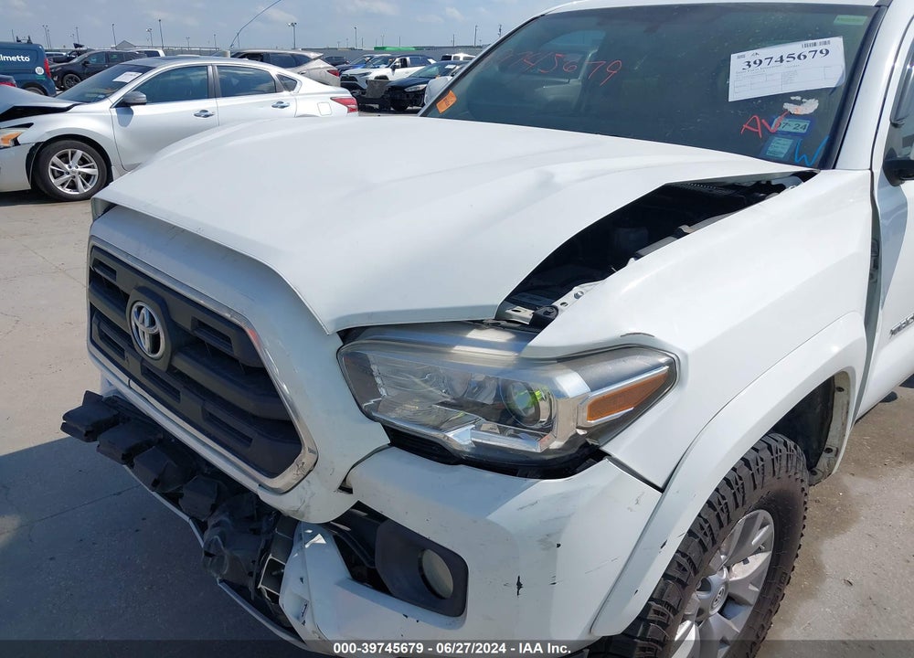 2017 TOYOTA TACOMA SR5 V6 VIN: 5TFAZ5CNXHX050910