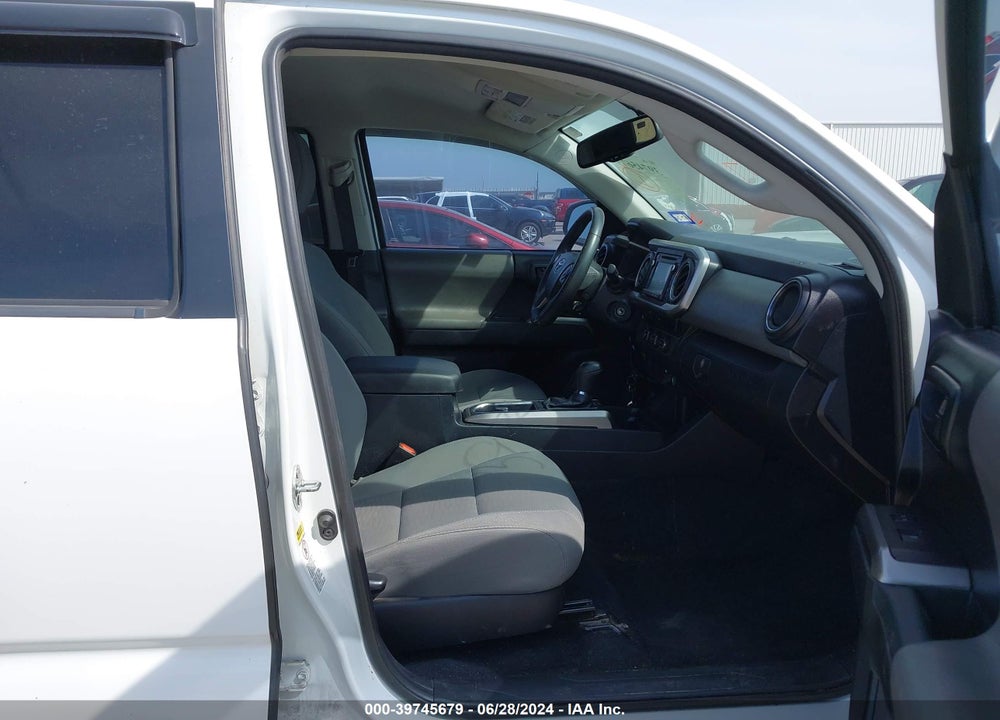 2017 TOYOTA TACOMA SR5 V6 VIN: 5TFAZ5CNXHX050910