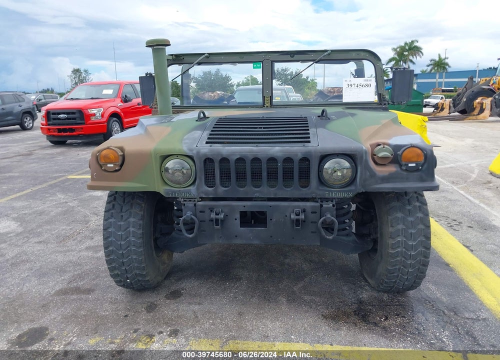 2005 AM GENERAL HUMMER VIN: 218702