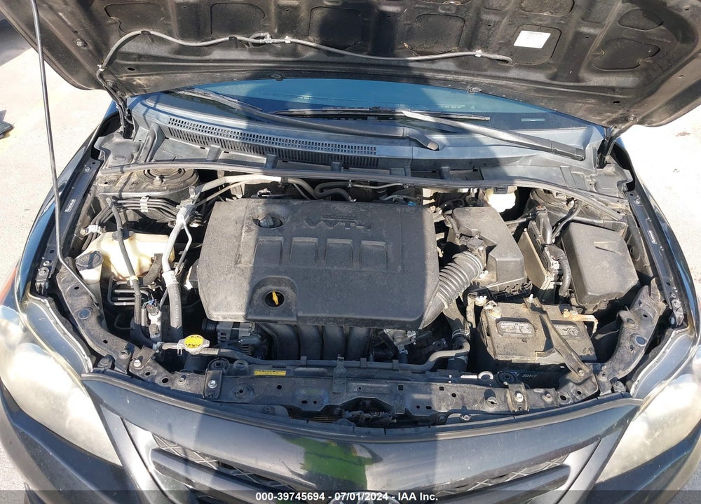 2011 TOYOTA COROLLA S VIN: 2T1BU4EE0BC720044