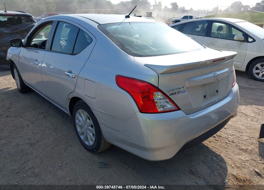 2017 NISSAN VERSA 1.6 SV VIN: 3N1CN7AP1HK425141