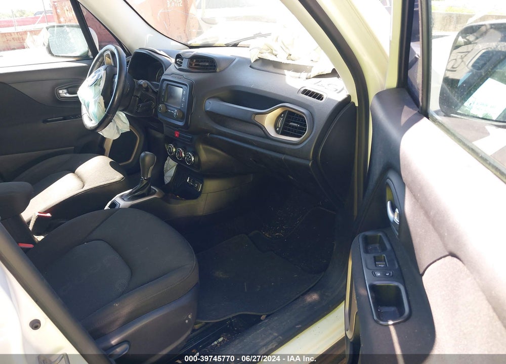 2015 JEEP RENEGADE LATITUDE VIN: ZACCJABTXFPB42687