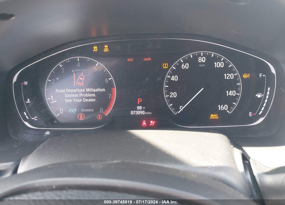 2018 HONDA ACCORD LX VIN: 1HGCV1F1XJA082434