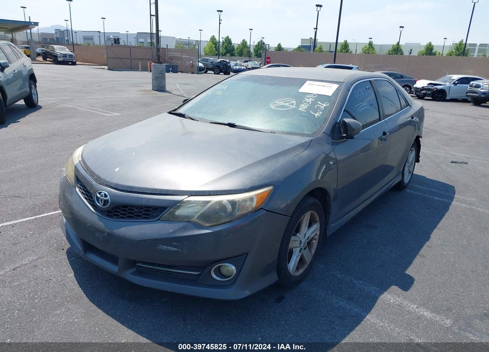 2014 TOYOTA CAMRY SE VIN: 4T1BF1FK6EU813960