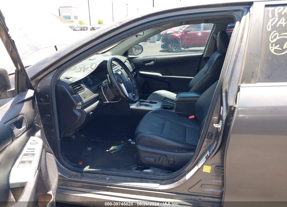 2014 TOYOTA CAMRY SE VIN: 4T1BF1FK6EU813960