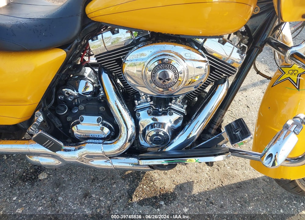 2012 HARLEY-DAVIDSON FLTRX ROAD GLIDE CUSTOM VIN: 1HD1KHM16CB677626